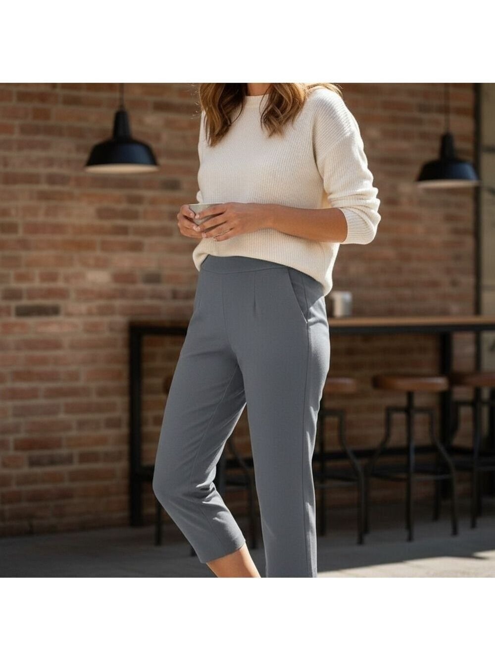 Ann Taylor Gray Cropped Ankle Pants Classic Design NWOT